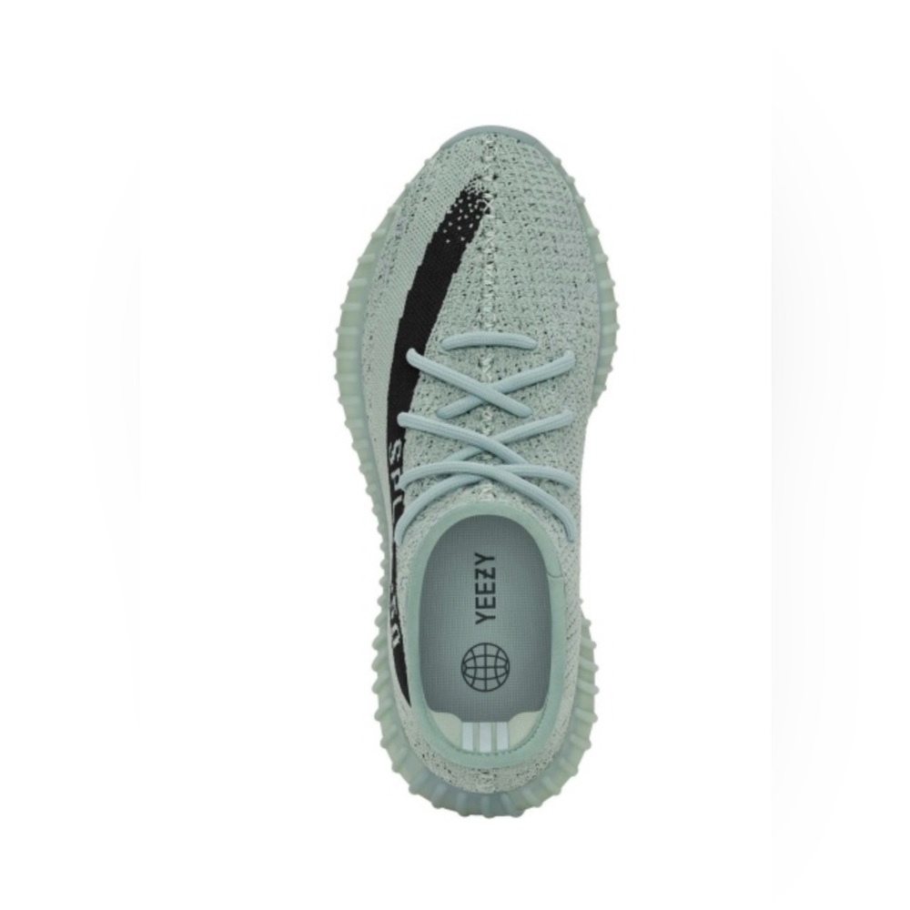 Yeezy 350. Color salt